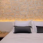 St. Clara Old Town Aparthotel 4*