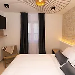 St. Clara Old Town Aparthotel