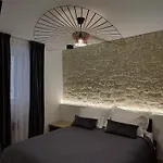 Aparthotel St. Clara Old Town