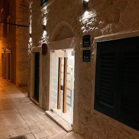 St. Clara Old Town 4* Šibenik