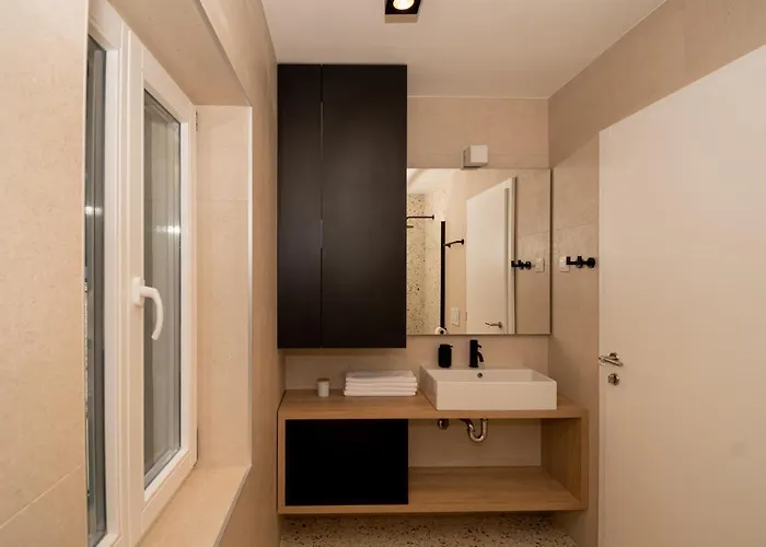 Апарт-отель St. Clara Old Town