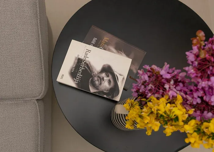 Апарт-отель St. Clara Old Town Шибеник