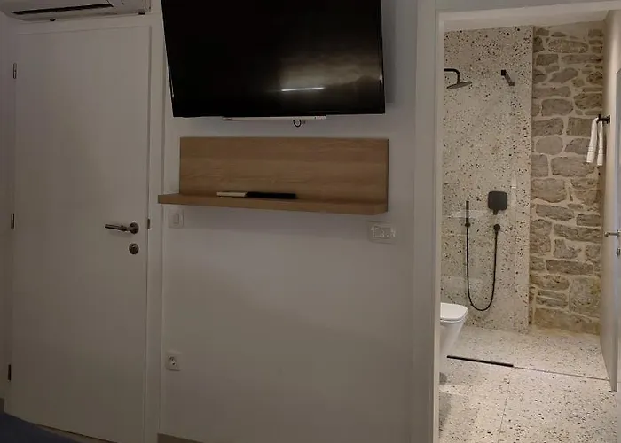 Апарт-отель St. Clara Old Town 4*